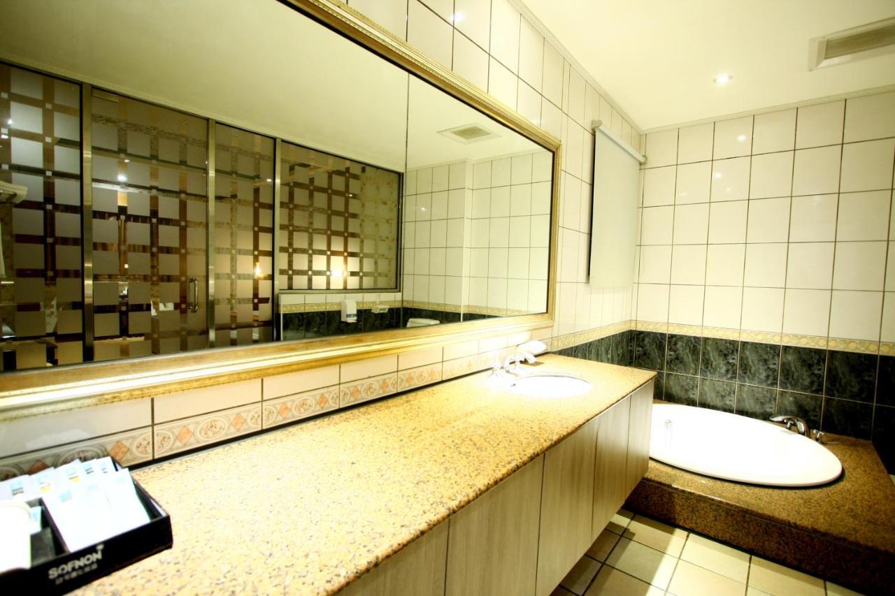 Wen Mei Motel Nantou Exterior photo